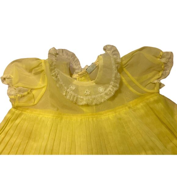 Vintage Infant Mary Jane Yellow Pleated Lace Dress, approx.9-12 months - Picture 3 of 9